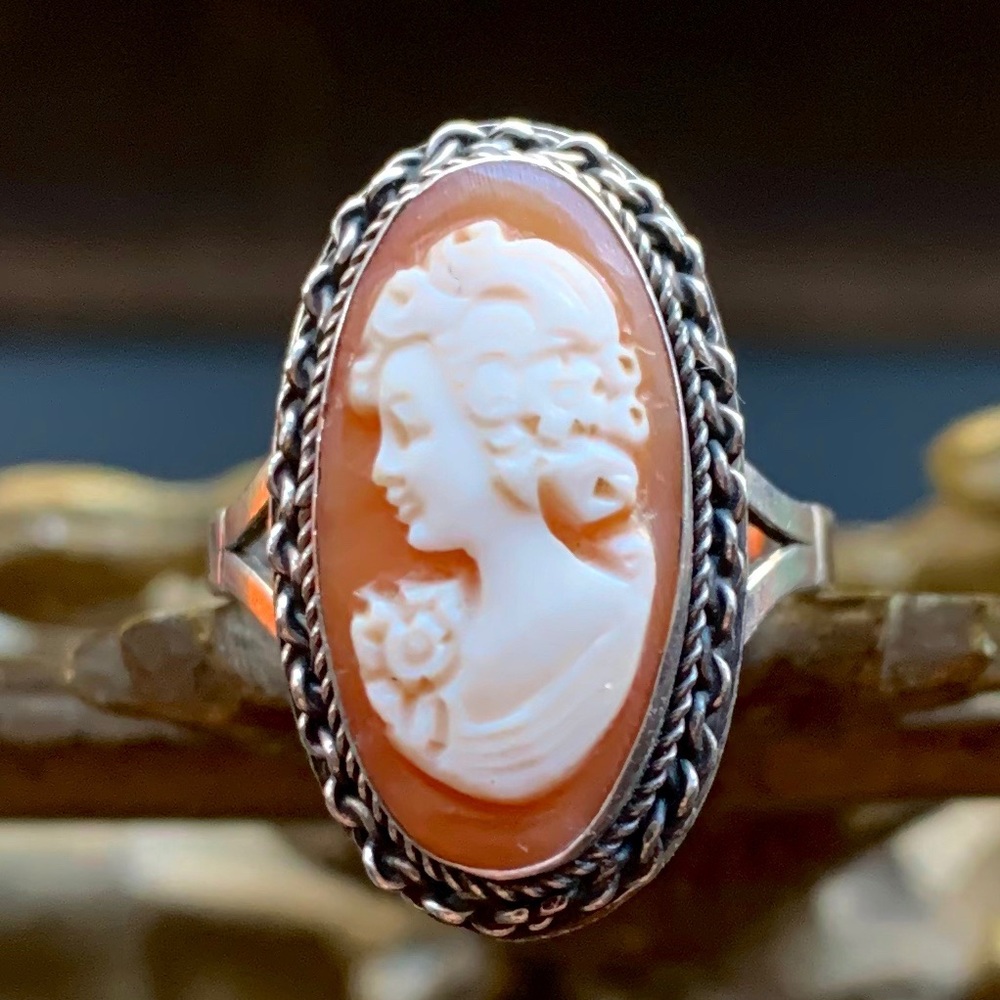 Sterling cameo ring handmade in Italy